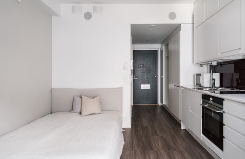 Punavuori Apartment | Minimal Studio Apt In Design District
