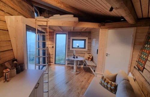Bjerkreim Cabin | Backyard Camps
