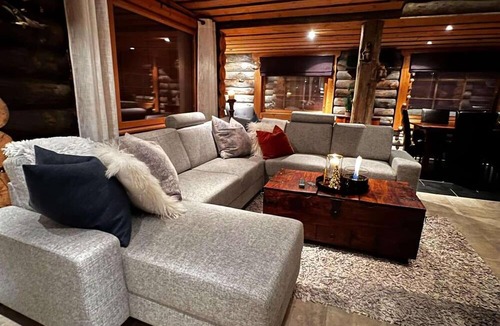 Kilpisjarvi Cabin | Exclusive Cabin With Lovly Northern Lights Views