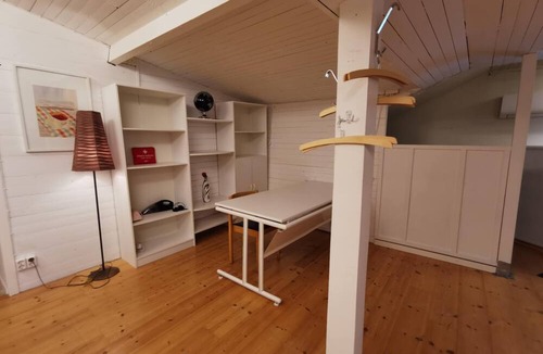 Varberg Apartment | Tofta Konstgalleri-Lägenhet Loftet03