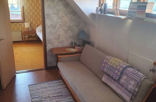 Hemse House | Villa w Open Fireplace and big Plot 5 min From the sea