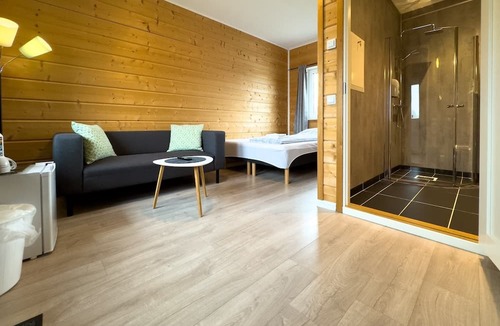 Berlevag Hotel | Berlevåg Motell & Camping AS