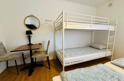 Mariannelund Hotel | Hässlebogården Turist & Konferens