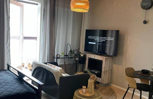 Tampere Apartment | Charming Tampere Apartment With Balcony & Central Heating
