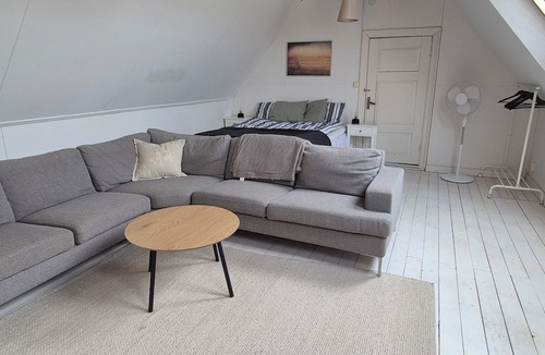 Bjarred Apartment | Solbacken