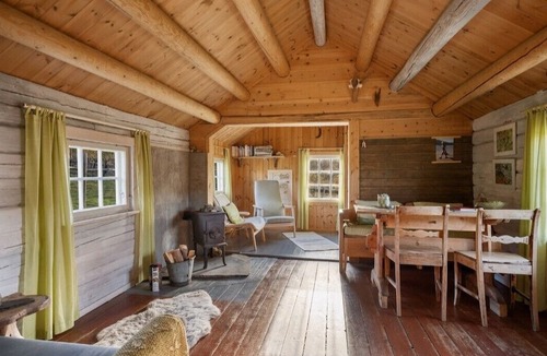 Lesja Bed & Breakfast | Trollskogen Gård