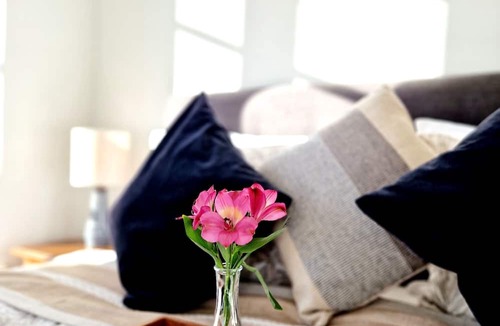 Alstad Bed & Breakfast | Fontänens Bed & Breakfast