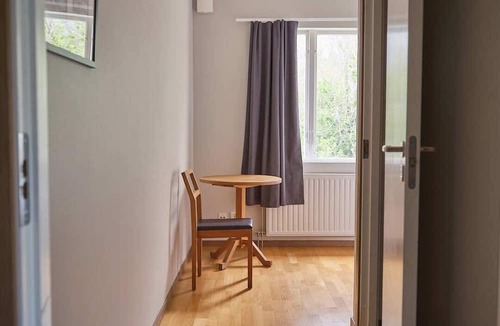 Varnamo Hostel | Herrestad Bed & Guestroom