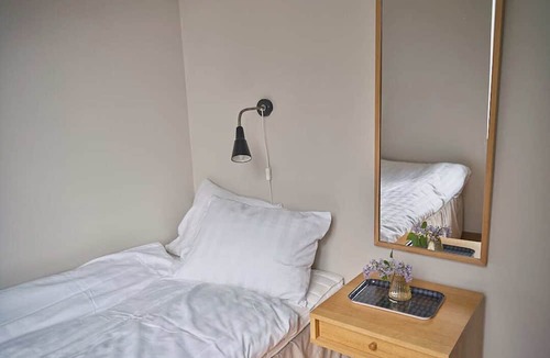 Varnamo Hostel | Herrestad Bed & Guestroom