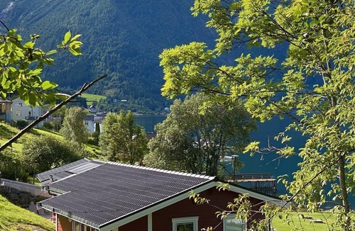 Balestrand House | Raumelen by Interhome