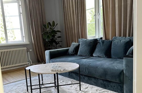 Spanga - Tensta House | Stockholm - 5-beds - Sleeps 12 - Garden