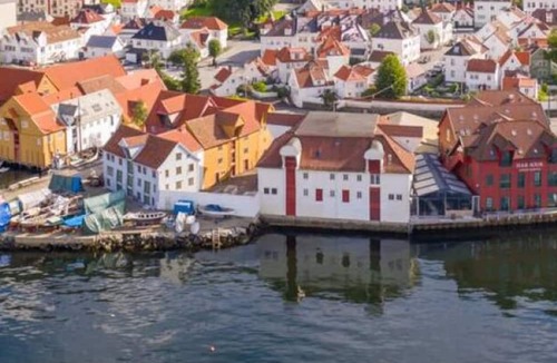Sandviken Apartment | Apt Hotel in Sandviken I Roof Terracce I Landry