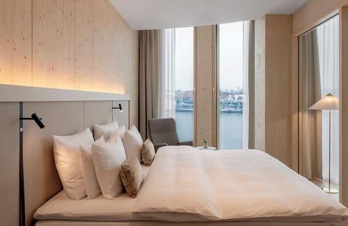 Helsinki City Centre Hotel | Solo Sokos Hotel Pier 4
