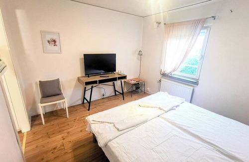 Roslunda-Kronotorp Hotel | Lamar hotel