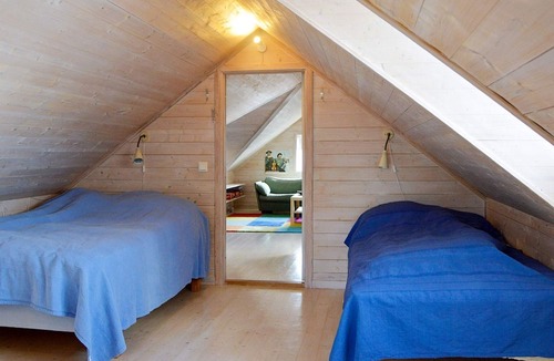 Tviklippan House | 8 person holiday home in HJÄLTEVAD