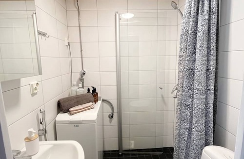 Lahti Apartment | Bright & Cozy, Renovated Studio in the Center