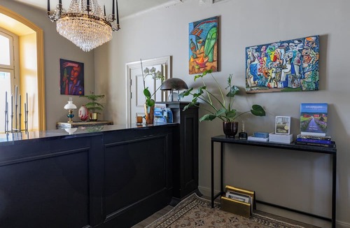Vastra Hudiksvall Hotel | The White brig
