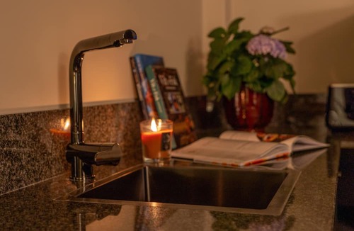 Vastra Hudiksvall Hotel | The White brig