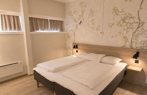Bergenhus Hotel | Haukeland Hotell