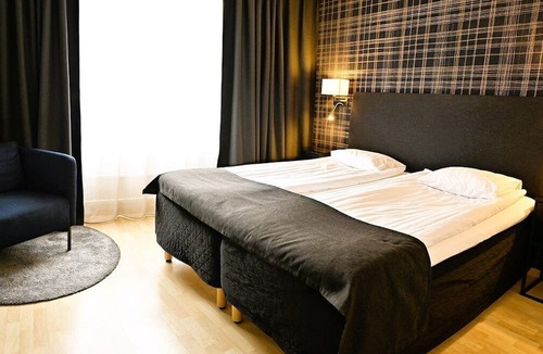 Nyatorp-Gustavsfalt Hotel | Hotell Amadeus