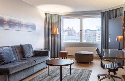Kallio Hotel | Hilton Helsinki Strand