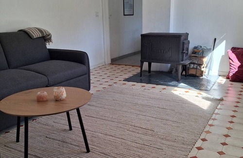 Bullaren Apartment | Cozy Place Near Nature and Bath