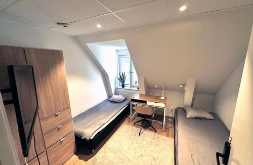 Boras Hotel | Attic Hostel