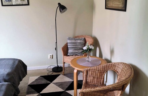 Nar Hostel | Ekängen Garde