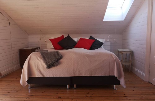 Nacka Bed & Breakfast | Varmdovagen B&B Cottage