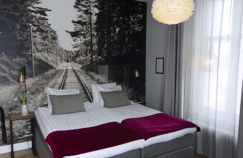 Nikolai Hotel | Livin Station