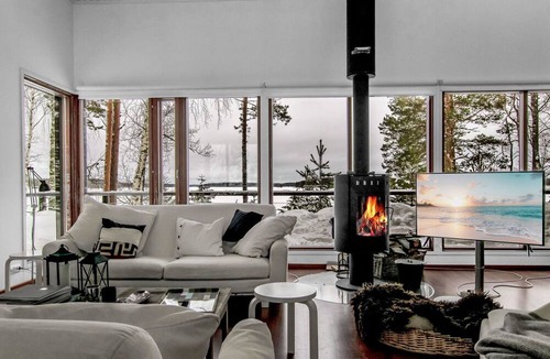 Tiainen House | Hevonkuusi by Interhome