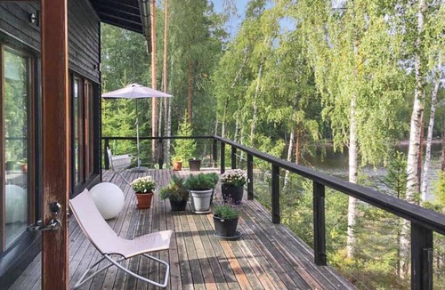 Tiainen House | Hevonkuusi by Interhome