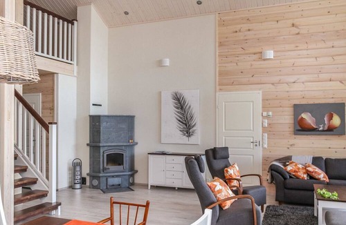 Kuortti House | Vacation home Kielo by Interhome