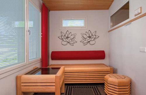 Paltamo House | Paltamon golfhovi a (sis. 2 golf pelioikeutta) by Interhome
