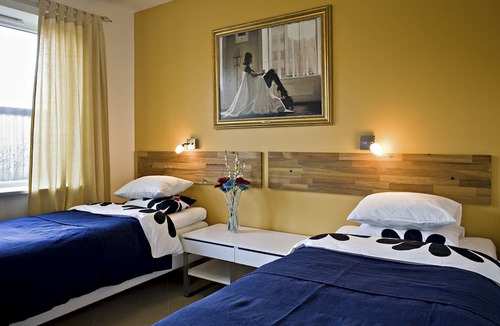 Taby Apartment | Staylong Hotel