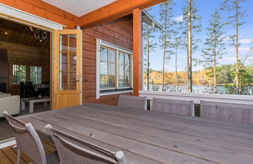 Kuorevesi House | Vacation home Telkkä by Interhome