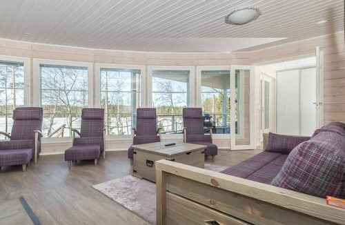 Hirvensalmi House | Vacation home Paula by Interhome