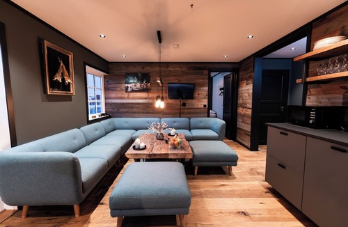 Henningsvaer Apartment | Tobiasbrygga