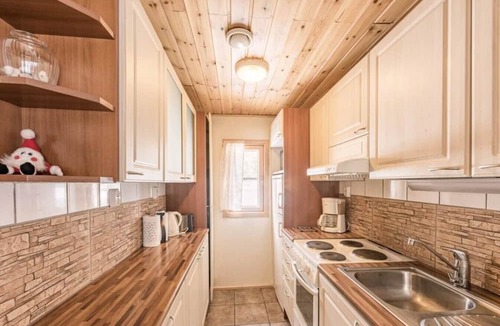 Rukatunturi Apartment | Mäntyruka A2 | Cozy 1BR Cabin | Sauna & Fireplace