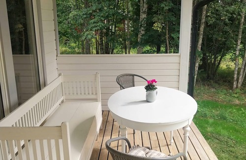 Bredsjo House | Lilla Björk - Cozy Vacation Home for 4 People