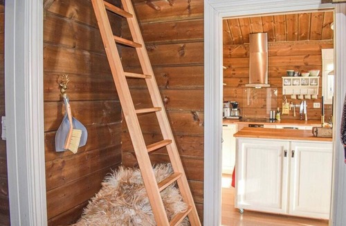 Nissedal House | Cozy, traditional cabin at Kyrkjebygdheia
