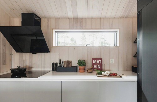 Selbu House | Cabin by Selbusjøen with ski and trail access
