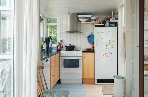 Hvaler House | Holiday home overlooking fishing harbour in Hvaler