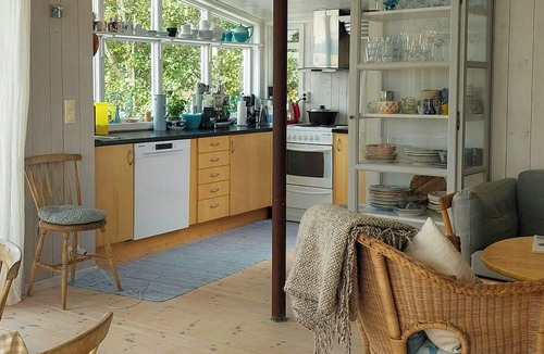 Hvaler House | Holiday home overlooking fishing harbour in Hvaler