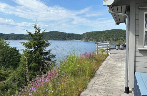 Risor House | Cabin with views over the Sannesfjord