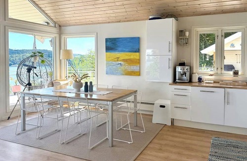 Re Municipality House | Cabin with veranda and fjord view near Tønsberg