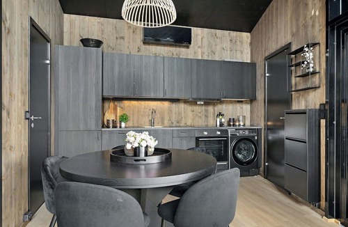 Nes Municipality House | Tiny house by beach and river near Gardermoen