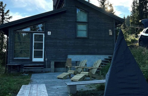 Nord-Aurdal House | Unique cabin and freestanding sauna with views
