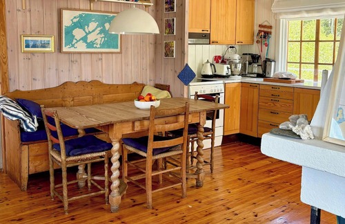 Lyngør House | Generational cabin from 1946 in Lyngør