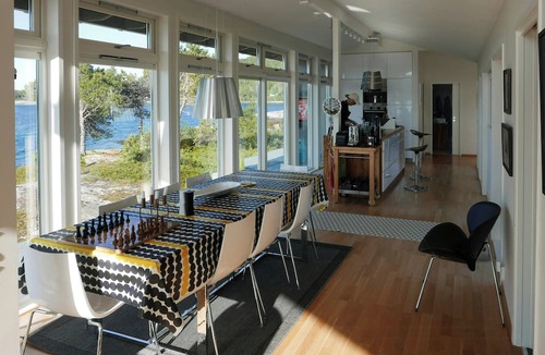 Hamaroy House | Modern cabin with panoramic views of Vestfjorden